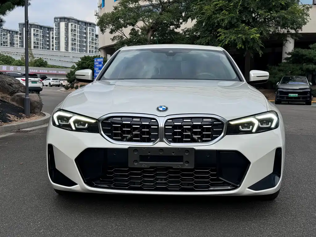 BMW 3 Series 2023 325Li M Sport Obsidian Set купить на сайте DeffCars