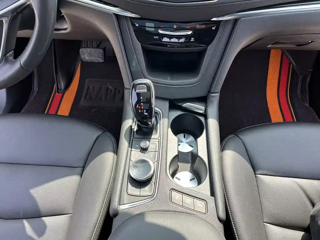 Cadillac XT5 2020 facelift 28T luxury model купить на сайте DeffCars