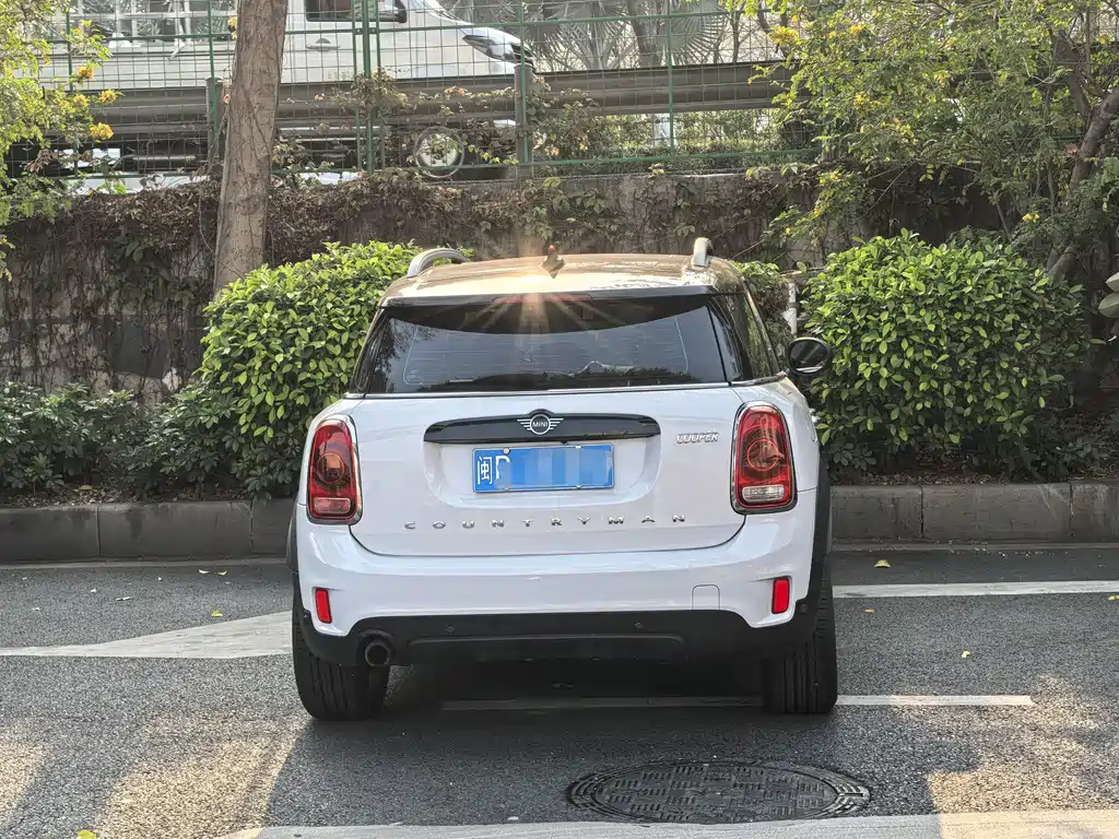 MINI COUNTRYMAN 2017 1.5T COOPER купить на сайте DeffCars
