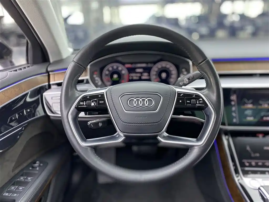 Audi A8 2019 facelift Plus A8L 55 TFSI quattro luxury model купить на сайте DeffCars