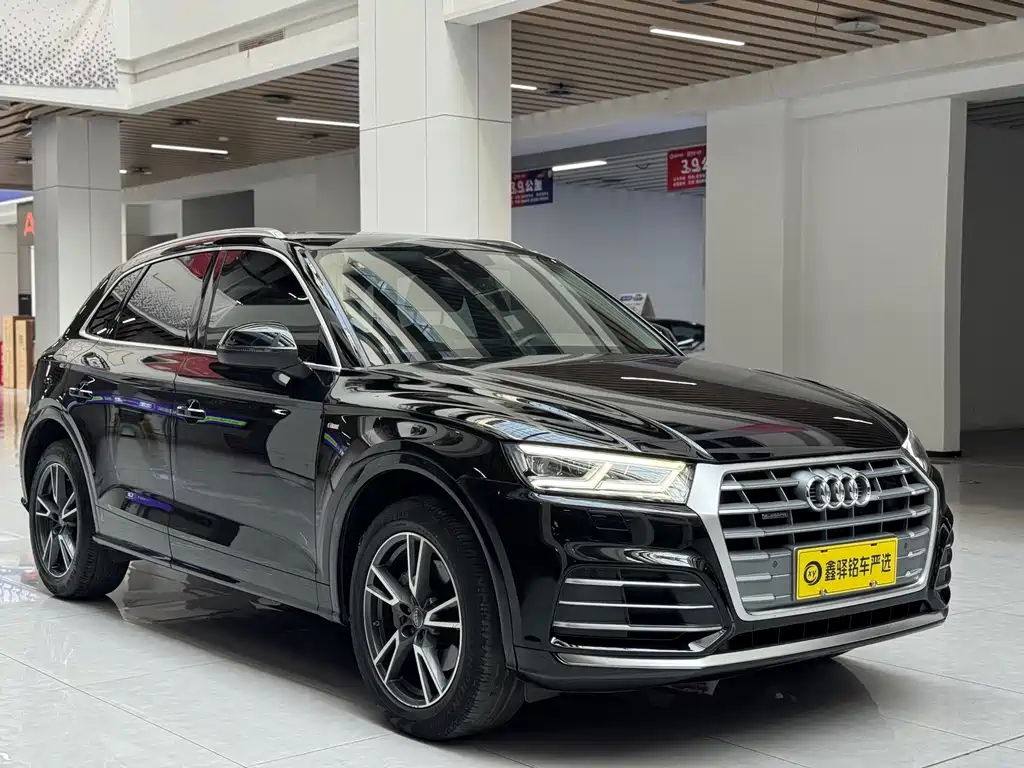 Audi Q5L 2020 facelift 40 TFSI enjoys fashionable style купить на сайте DeffCars