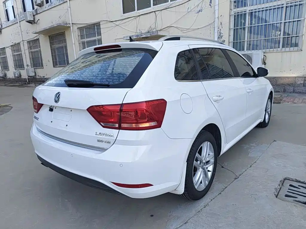 Gran Lavida 2017 180TSI DSG Comfort Edition купить на сайте DeffCars