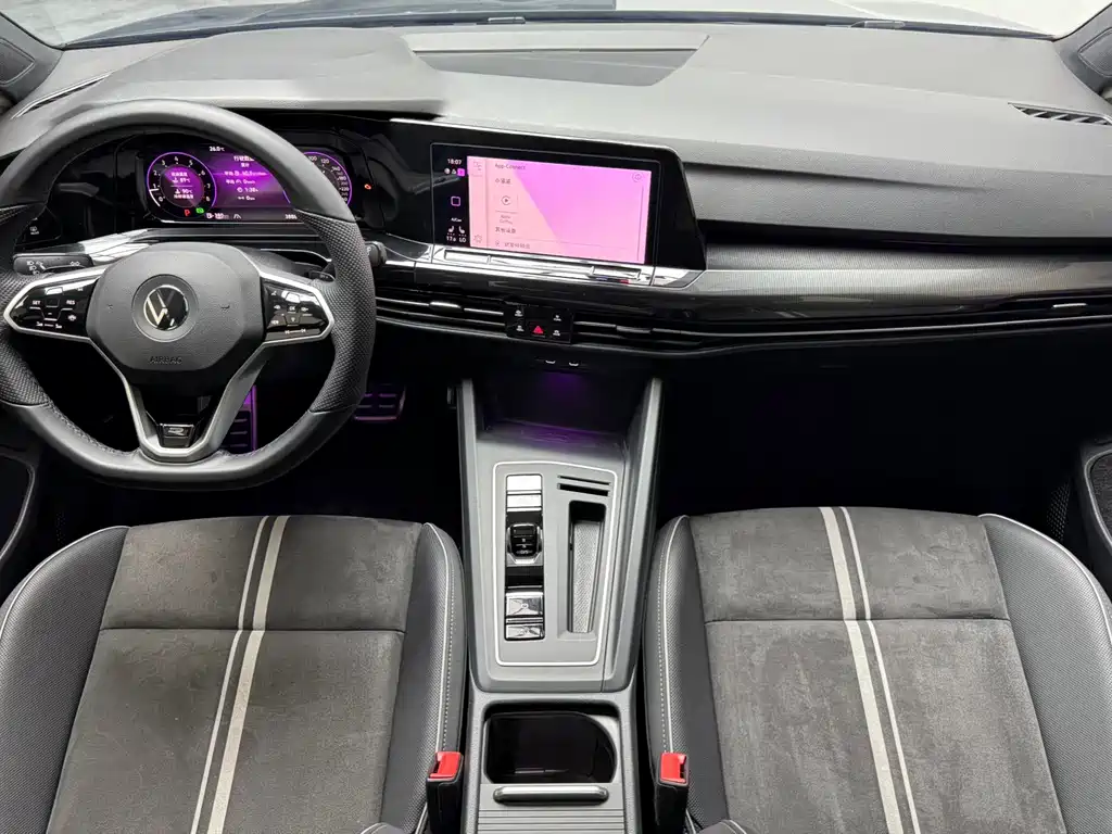 Golf 2023 280TSI DSG R-Line Lite купить на сайте DeffCars