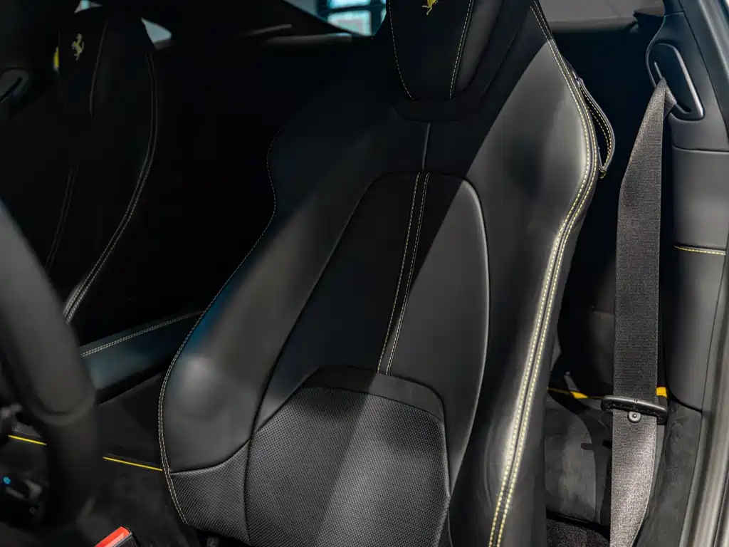 Roma 2020 3.9T V8 купить на сайте DeffCars