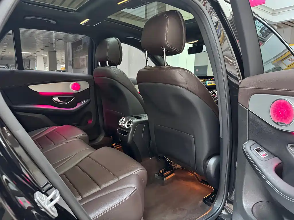 2022 Mercedes GLC 260 L 4MATIC Dynamic купить на сайте DeffCars