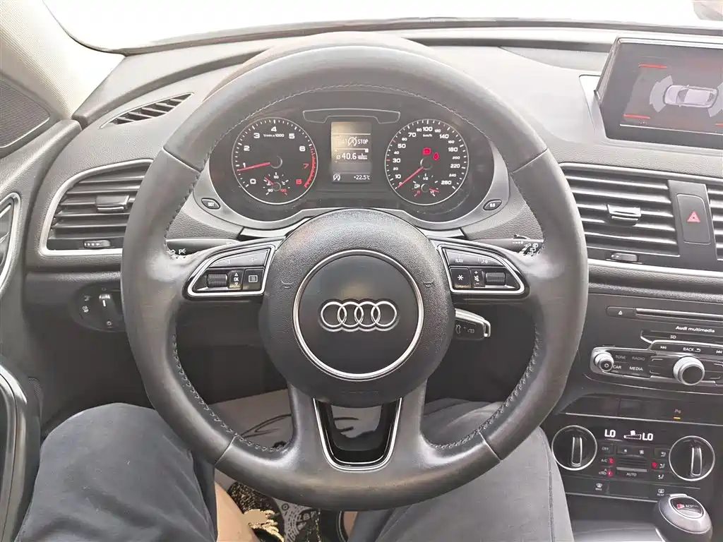 Audi Q3 2018 30th Anniversary Model 30 TFSI Fashion Model купить на сайте DeffCars