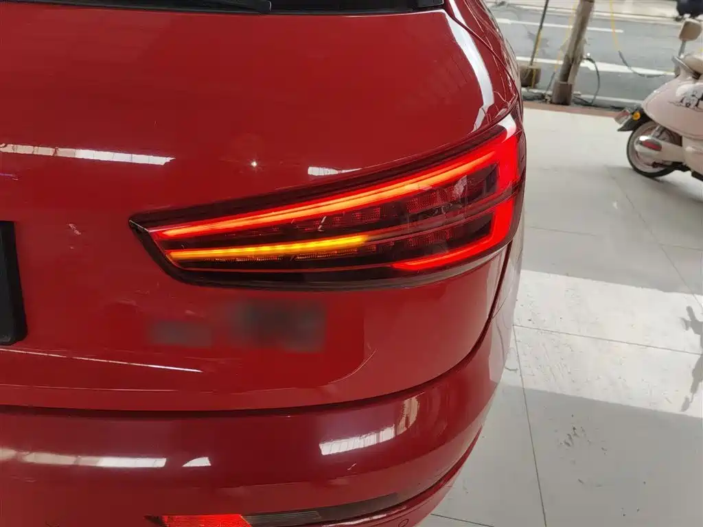 Audi Q3 2018 30th Anniversary Model 30 TFSI Fashion Model купить на сайте DeffCars