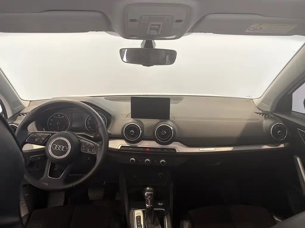 Audi Q2L 2021 35 TFSI aggressive and dynamic model купить на сайте DeffCars
