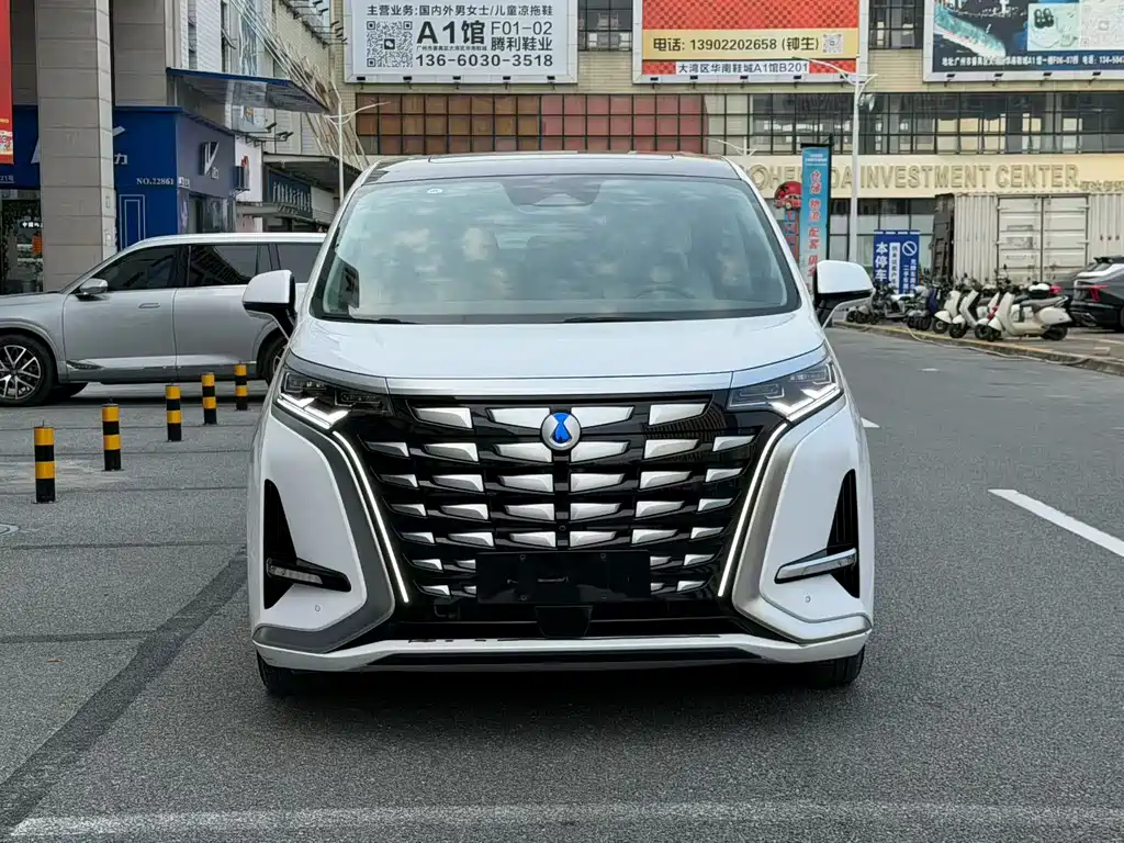 Denza D9 2022 DM-i 970 four-wheel drive flagship model купить на сайте DeffCars