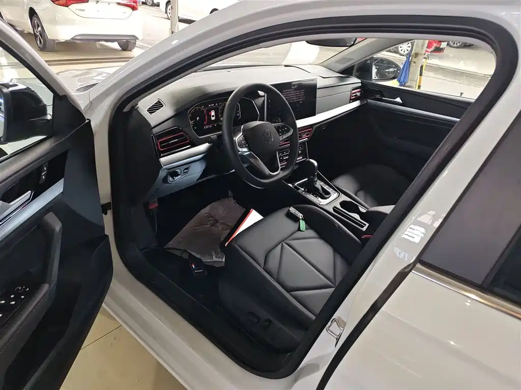 Lavida 2024 300TSI DSG Starry Sky Leading Edition купить на сайте DeffCars