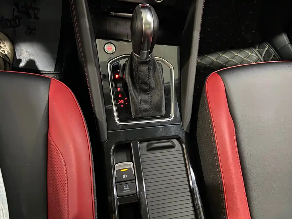 Jetta VS5 2022 280TSI Automatic High Glory Honor Edition купить на сайте DeffCars