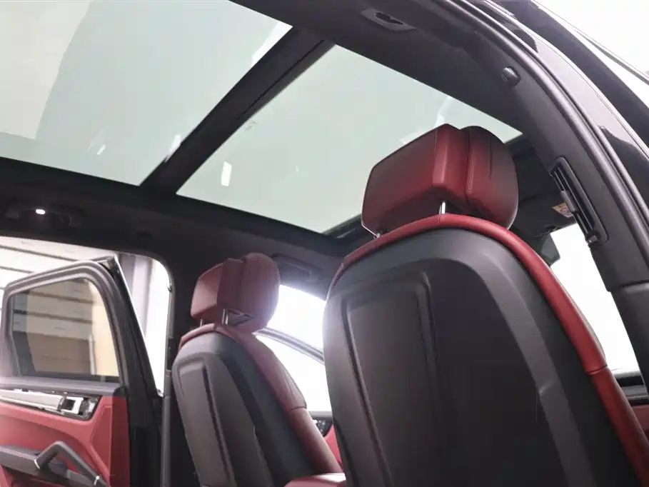 Cayenne 2023 Cayenne 3.0T Platinum Edition купить на сайте DeffCars