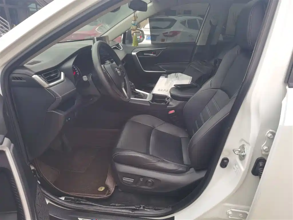 Wilanda 2020 2.0L CVT two-wheel drive luxury version купить на сайте DeffCars