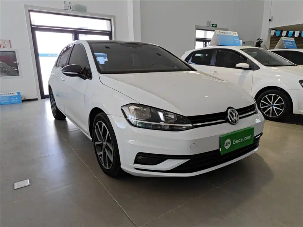Golf 2020 Beloved Edition 280TSI DSG Deluxe купить на сайте DeffCars