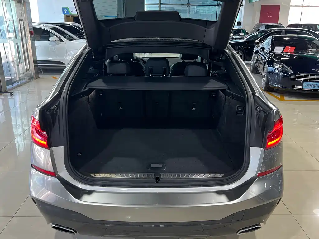 BMW 6 Series GT 2019 630i M Sports Package купить на сайте DeffCars