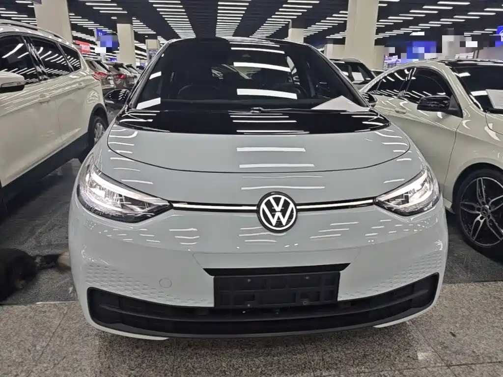 Volkswagen ID.3 2023 upgraded model pure smart version купить на сайте DeffCars