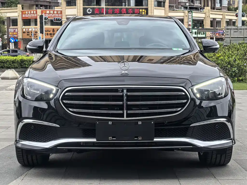Mercedes-Benz E-Class 2023 E 300 L Luxury Model купить на сайте DeffCars