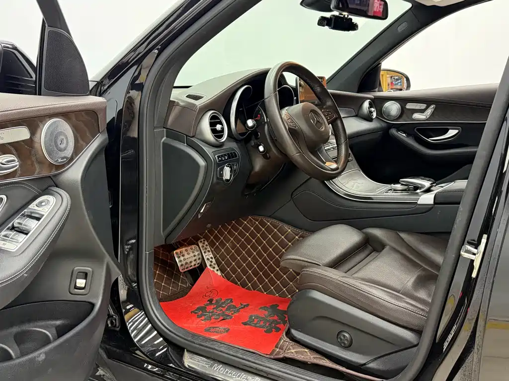 Mercedes-Benz GLC 2016 GLC 300 4MATIC luxury model купить на сайте DeffCars