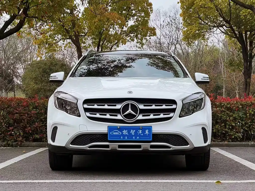 Mercedes-Benz GLA 2019 GLA 200 Dynamic купить на сайте DeffCars