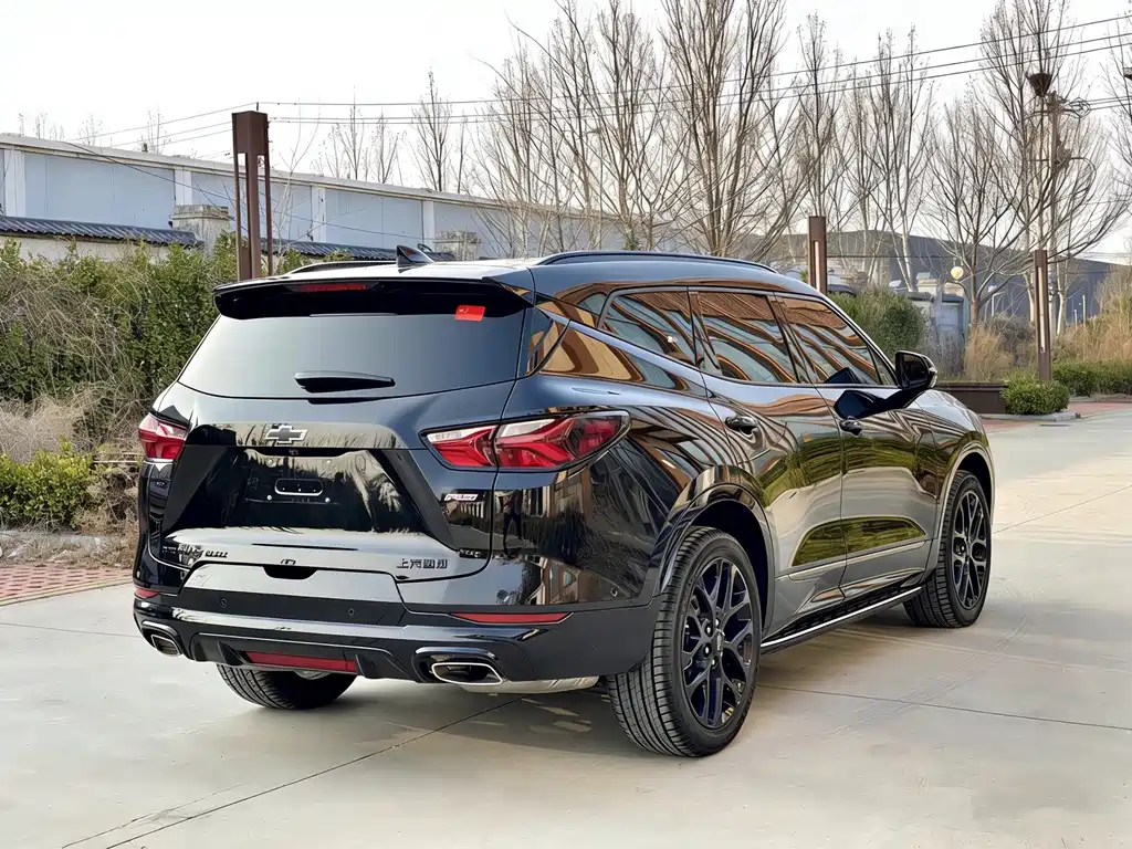 Trailblazer 2022 mild hybrid 650T RS Twin-Clutch four-wheel drive 7-seat engine version купить на сайте DeffCars