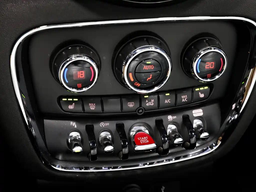 MINI JCW CLUBMAN 2018 2.0T JOHN COOPER WORKS ALL- купить на сайте DeffCars