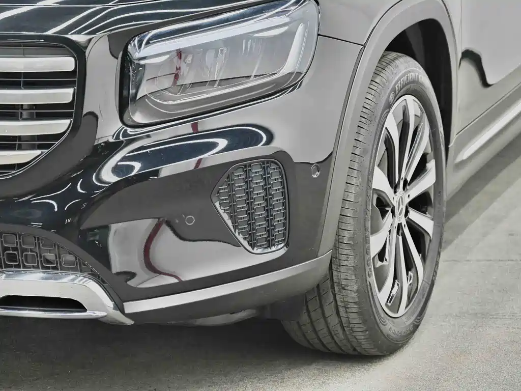 Mercedes-Benz GLB 2024 facelift GLB 220 fashion model купить на сайте DeffCars