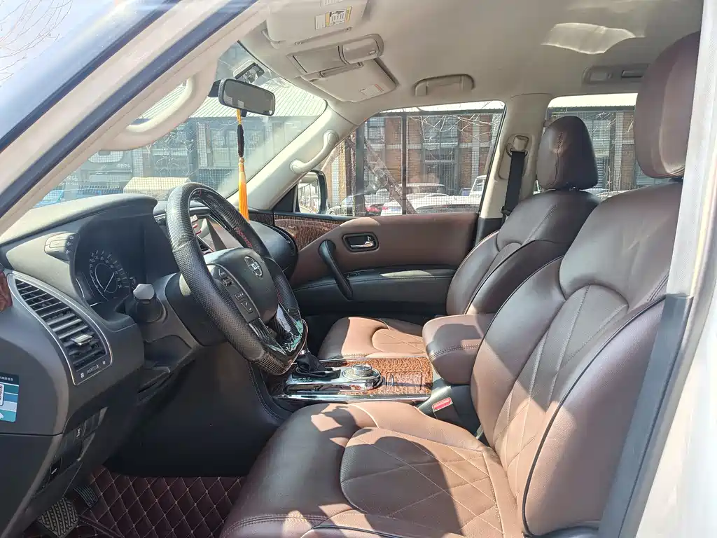 Patrol 2018 4.0L LinkedIn model купить на сайте DeffCars