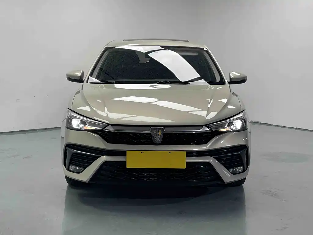 Roewe i5 2021 1.5L CVT Platinum Edition купить на сайте DeffCars