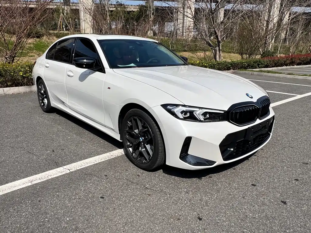 BMW 3 Series 2025 330Li M Sports Night Package купить на сайте DeffCars