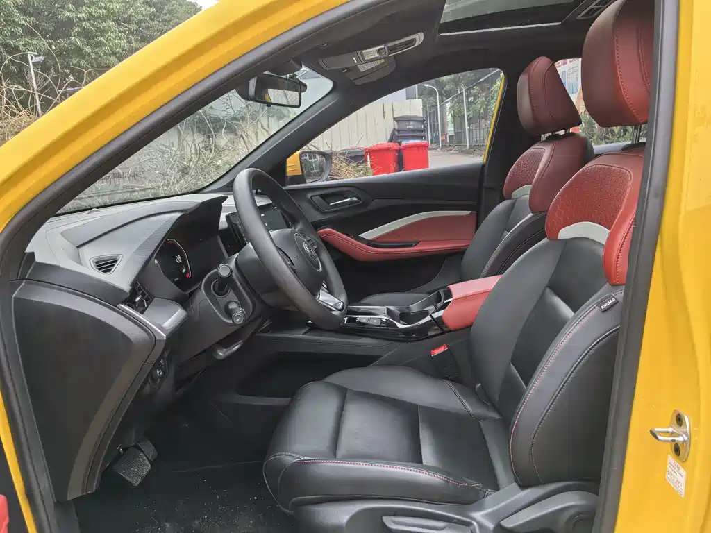 MG5 2021 180DVVT CVT Youth Deluxe Edition купить на сайте DeffCars