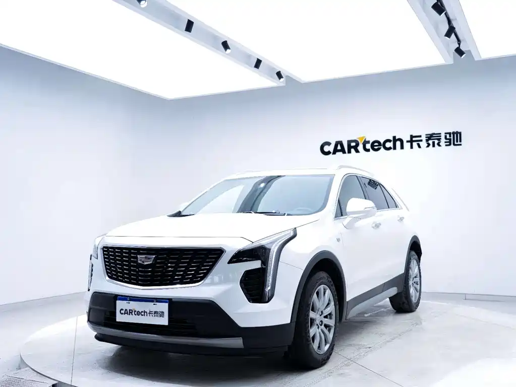 Cadillac XT4 2021 28T two-wheel drive leading model купить на сайте DeffCars