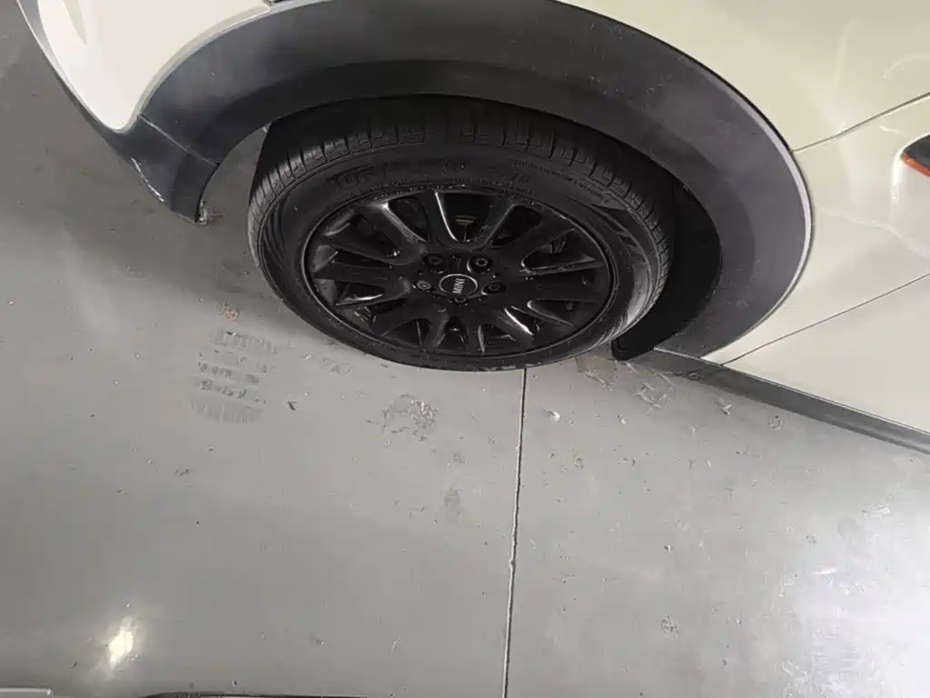 Mini 2016 1.5T COOPER five-door version купить на сайте DeffCars