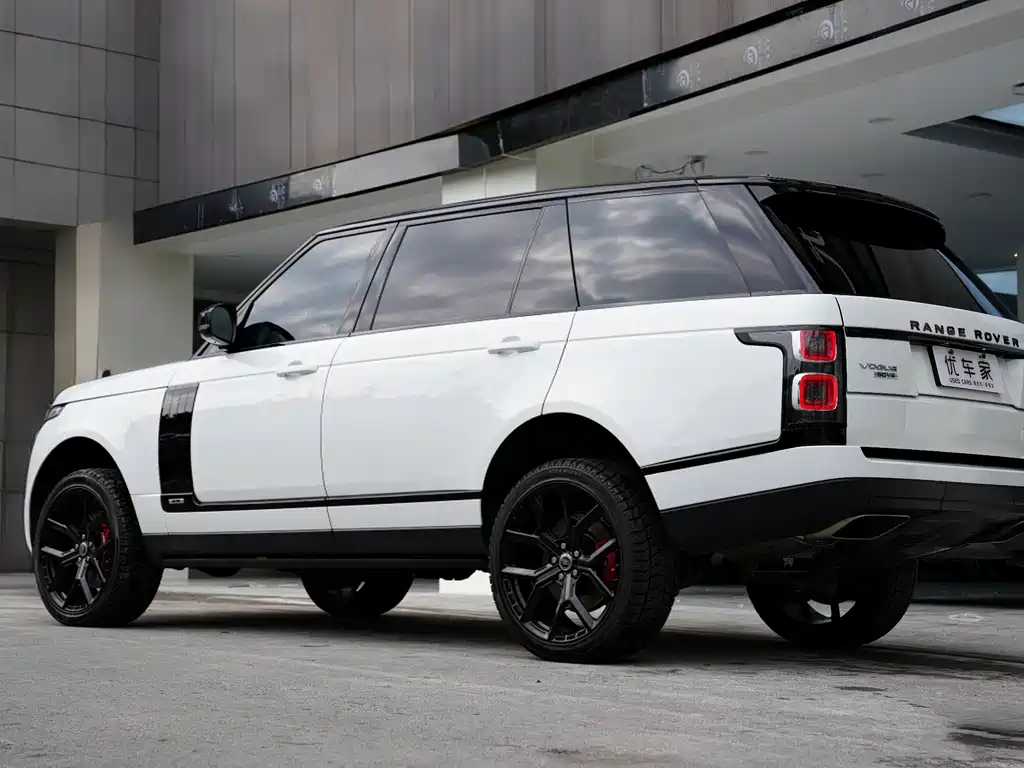 Range Rover 2018 3.0 SC V6 Vogue Extended Edition купить на сайте DeffCars
