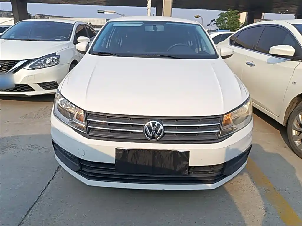 Santana 2021 1.5L automatic fashion version купить на сайте DeffCars