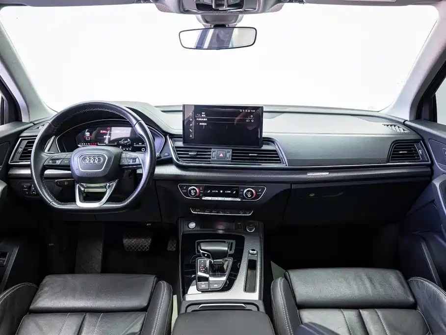 Audi Q5L 2022 40T luxury and dynamic model купить на сайте DeffCars