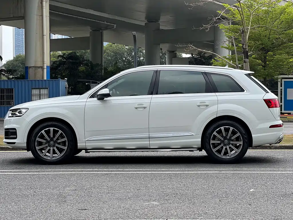 Audi Q7 2016 45 TFSI Technology купить на сайте DeffCars