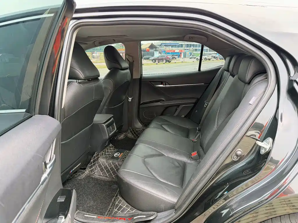 Camry 2023 2.0G Deluxe Edition купить на сайте DeffCars