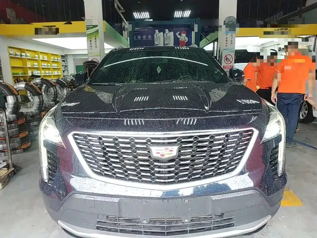Cadillac XT4 2022 28T two-wheel drive luxury model купить на сайте DeffCars