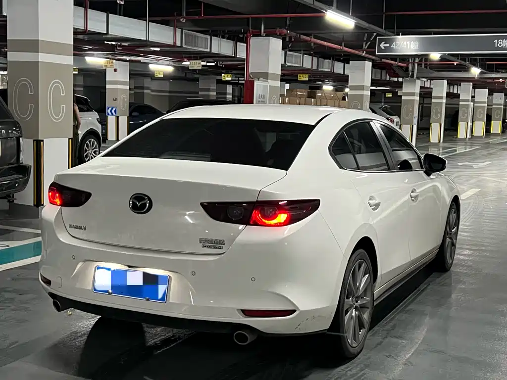Mazda Axela 2023 2.0L Automatic Quality Edition купить на сайте DeffCars