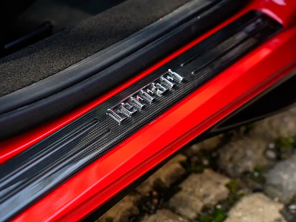 Ferrari F8 2020 Spider 3.9T V8 купить на сайте DeffCars