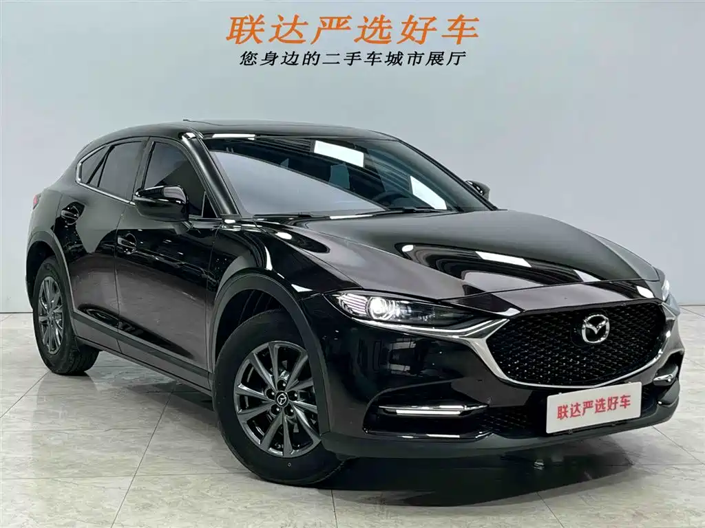 Mazda CX-4 2021 2.0L automatic two-wheel drive Blue Sky Vitality Edition купить на сайте DeffCars