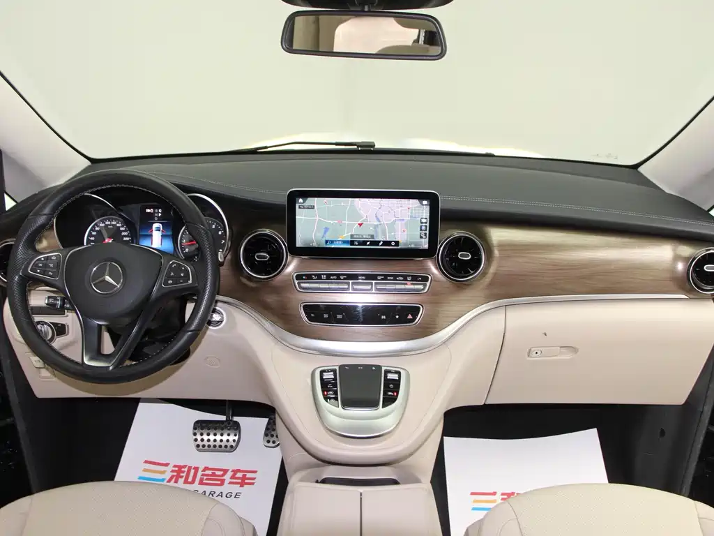 Mercedes-Benz V-Class 2020 V 260 Premium Edition купить на сайте DeffCars