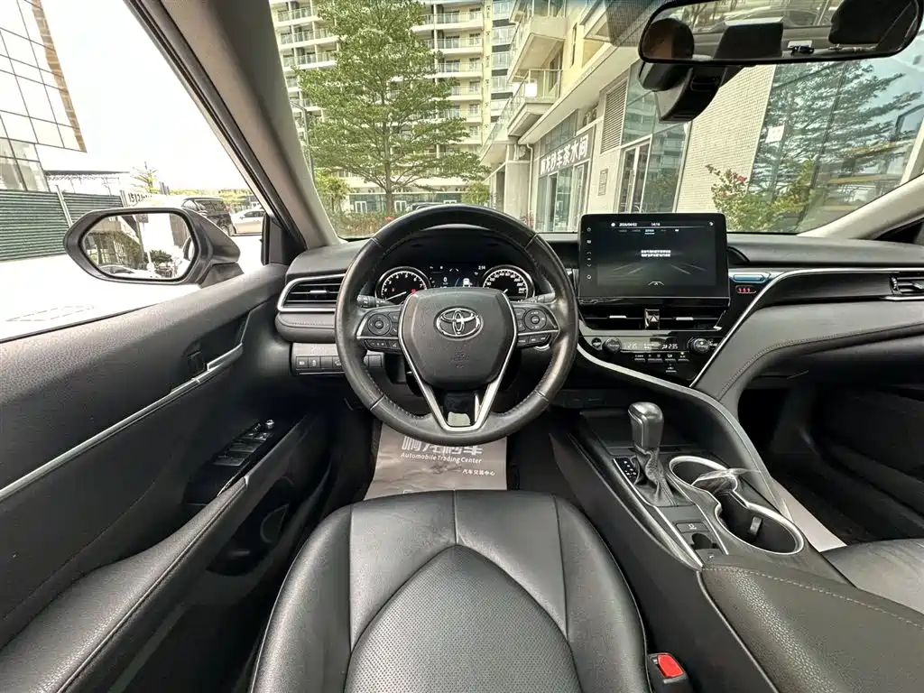 Camry 2021 2.0G Deluxe Edition купить на сайте DeffCars