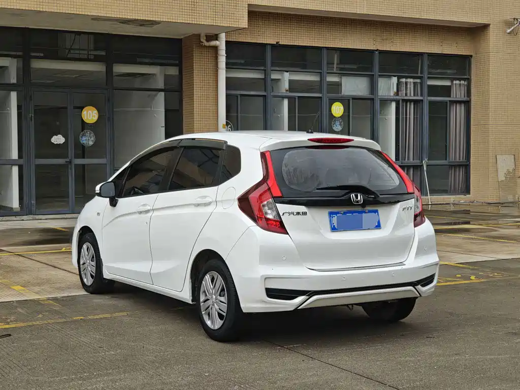 Fit 2020 1.5L CVT Comfort Edition купить на сайте DeffCars
