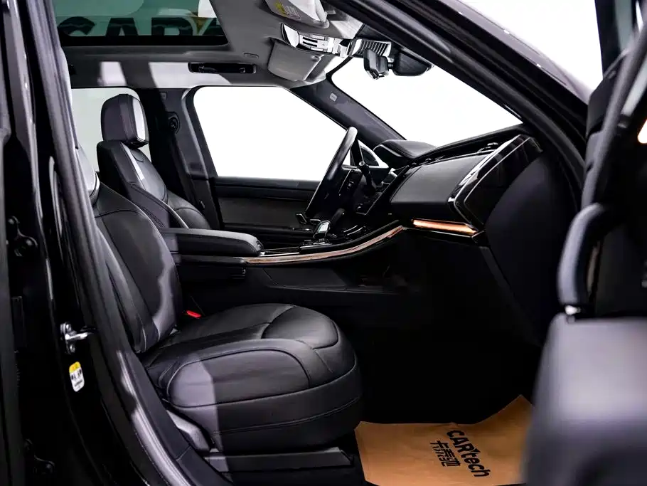 Range Rover Sport 2023 360PS S купить на сайте DeffCars