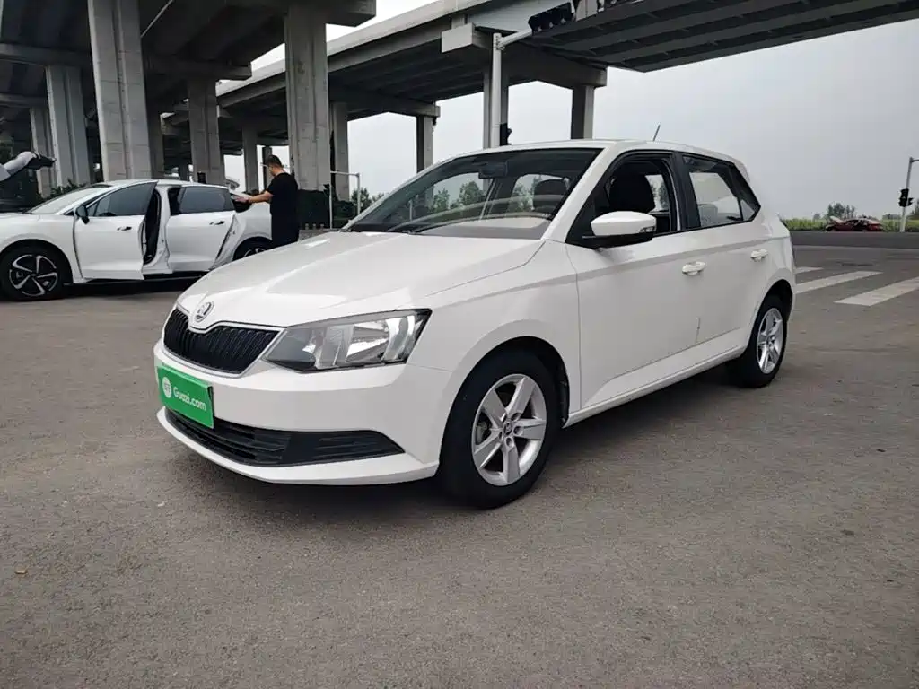 Fabia 2017 1.4L automatic car version купить на сайте DeffCars