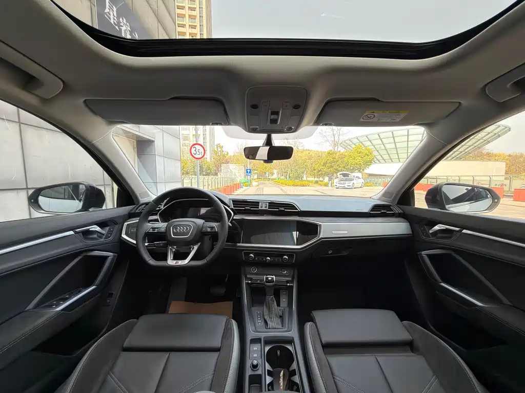 Audi Q3 Sportback 2022 40 TFSI Fashion Model купить на сайте DeffCars