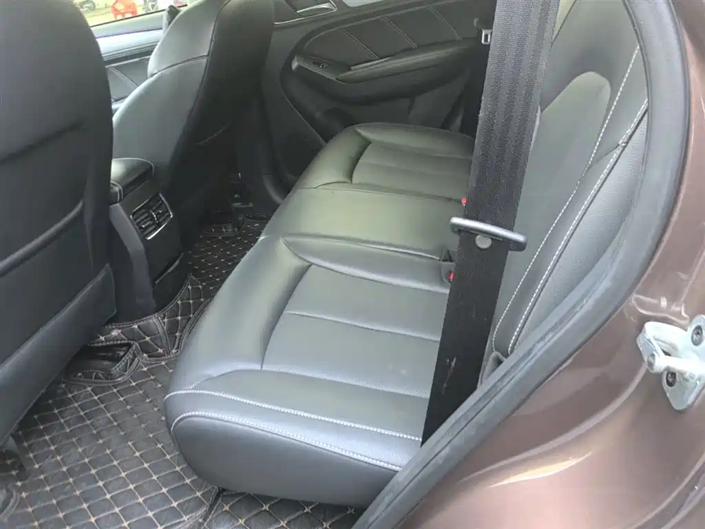 Roewe RX5 2019 20T two-wheel drive automatic 4G interconnected platinum version купить на сайте DeffCars