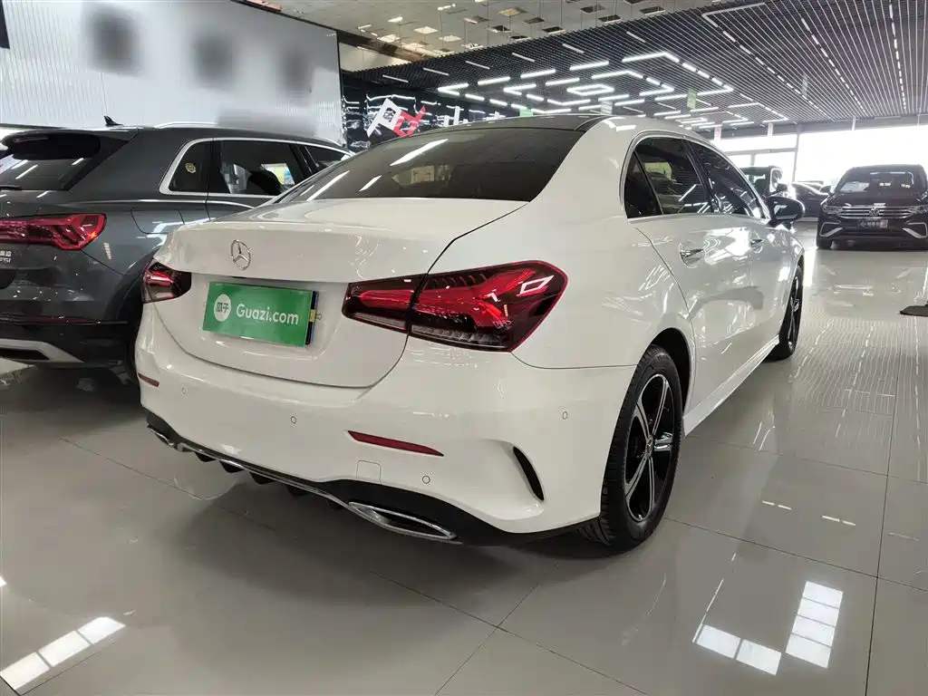 Mercedes-Benz A-Class 2022 Facelift Three A 200 L Sports Sedan Fashionable купить на сайте DeffCars
