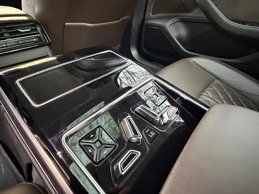Audi A8 2022 A8L 50 TFSI quattro Comfort Collection Edition купить на сайте DeffCars